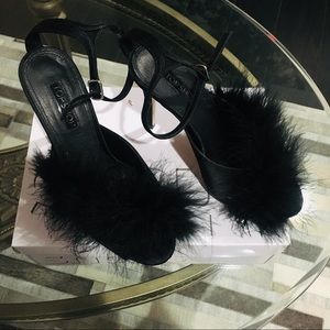 Topshop Roar Shoes in black